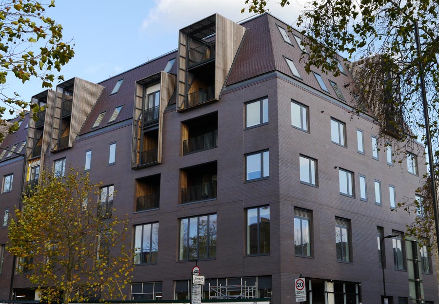 Brown Brindle bricks matching Dreadnought blue brindle rooftiles at Stamford Hill